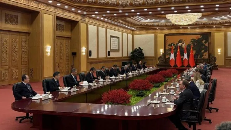 Si Jinping : on ne peut pas transformer l'économie mondiale en lacs isolés