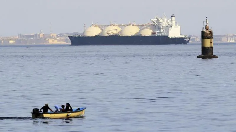 FT : l’UE pourrait autoriser la Grèce à transporter du GNL russe