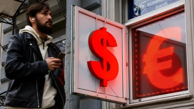 Le taux de l'euro sur le marché interbancaire dépasse 99 roubles pour la première fois depuis le 20 mars