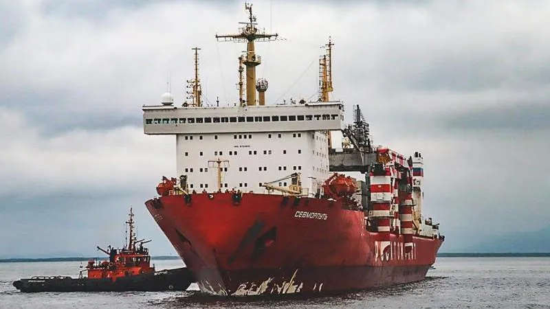 Poutine : la Russie vise une navigation toute l'année sur la Voie maritime du Nord