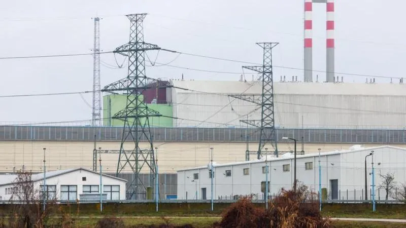 Reuters : Le Premier ministre hongrois n'exclut pas l'arrêt de la centrale de Paks pendant plusieurs semaines